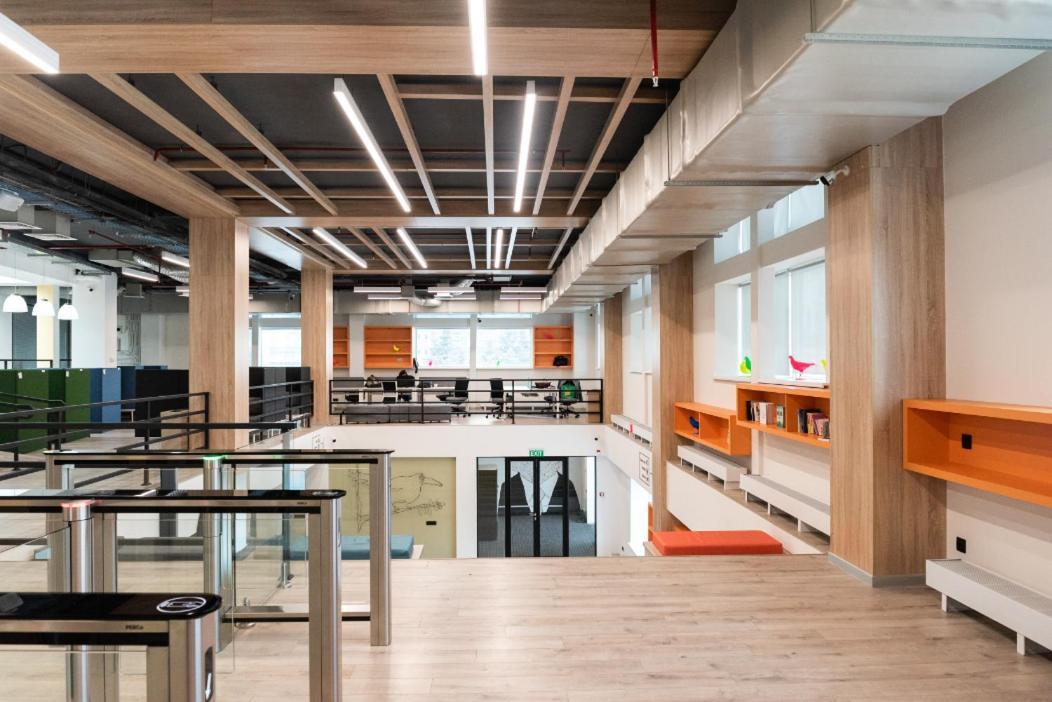 阿斯坦纳 Iq Coworking酒店 外观 照片