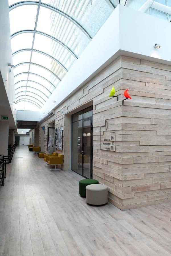 阿斯坦纳 Iq Coworking酒店 外观 照片